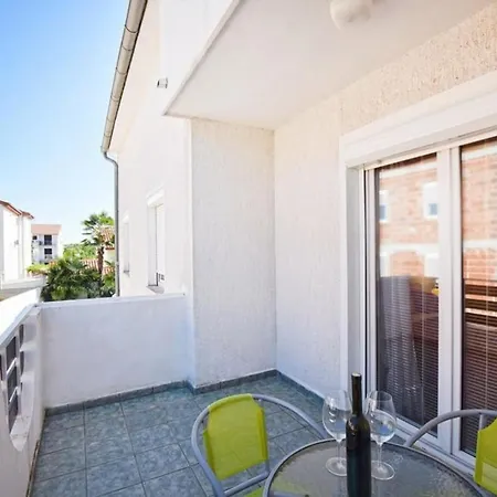 Ferienwohnung Fuer 2 Personen Ca 20 Qm In Porec, Istrien Istrische Riviera Apartment