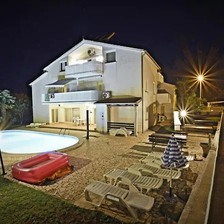 Ferienwohnung Fuer 2 Personen Ca 20 Qm In Porec, Istrien Istrische Riviera *